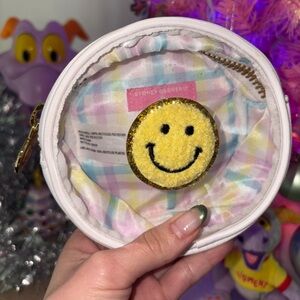 White Stoney clover lane round pochette